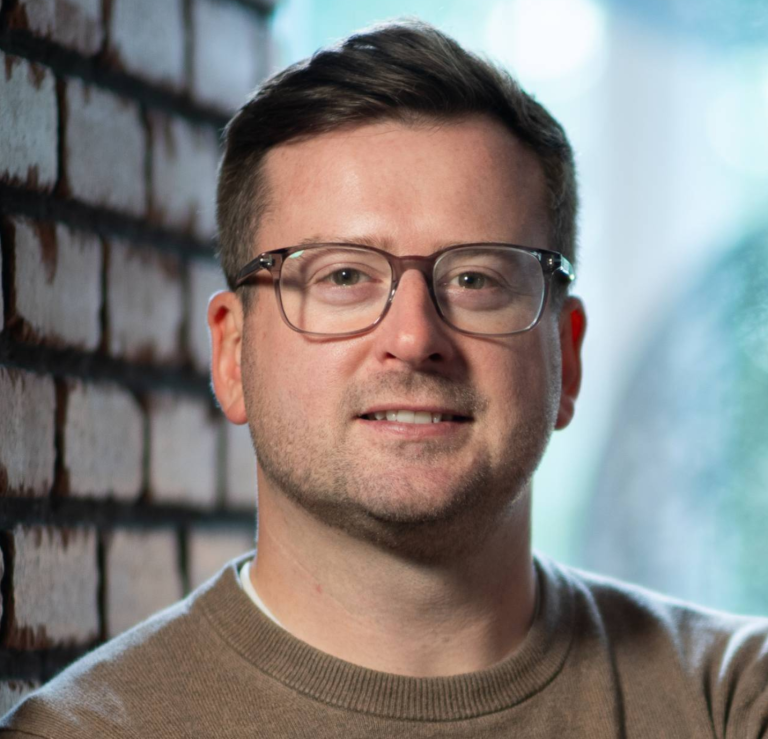 Views Team 10 Mark Edwards